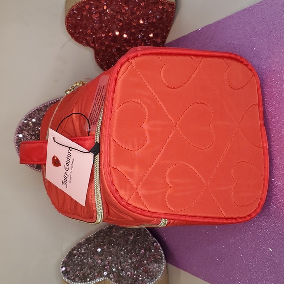 🎉HP🎉Juicy Couture ❤️NWT❤️ Red Travel Cosmetic Bag! ❤️❤️❤️ - Picture 10 of 17